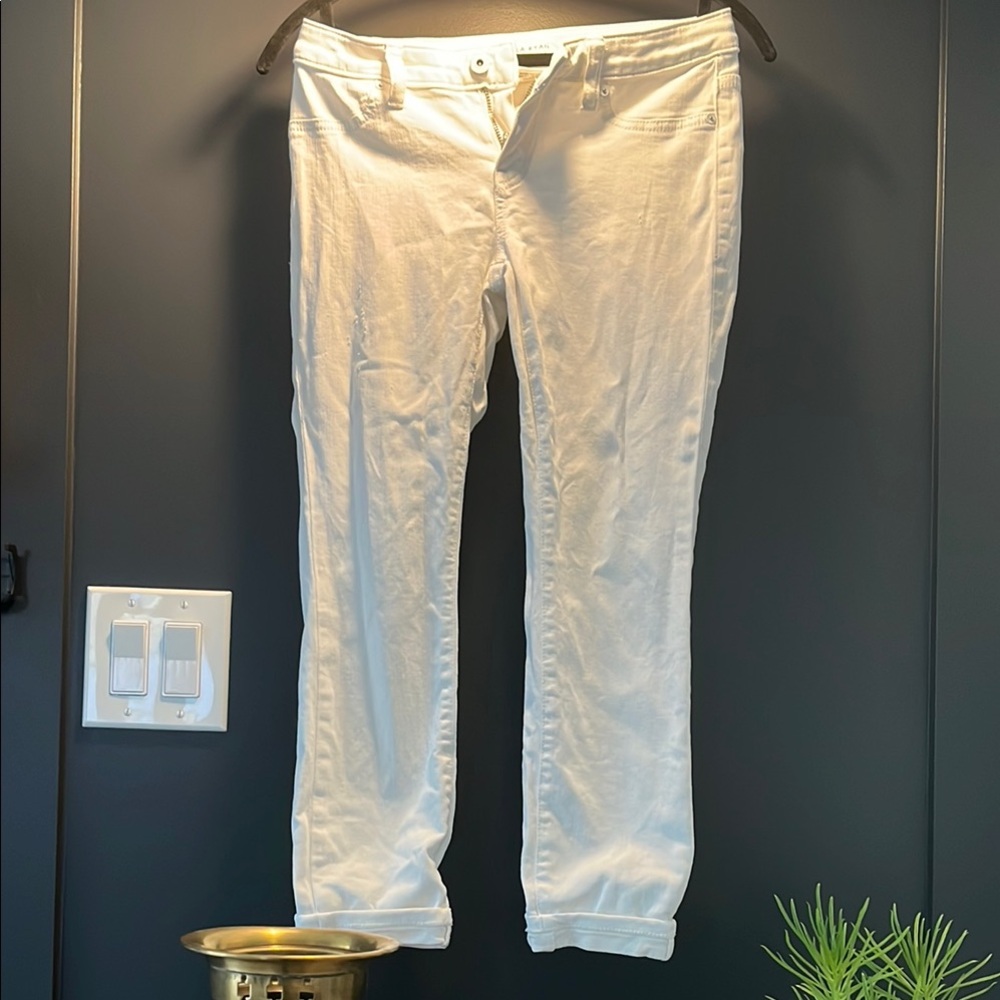 Lila Ryan Cuffed White Capri Jeans